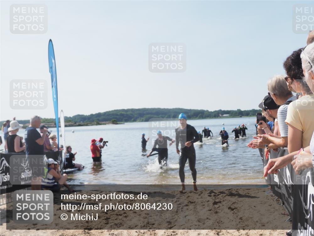 22.06.2025 - Viking Triathlon MichiJ http://msf.ph/oto/8064230 22.06.2025 10:27:46 Schwimmen 1, 90, 176, 198, 230, 534, 616 meine-sportfotos.de