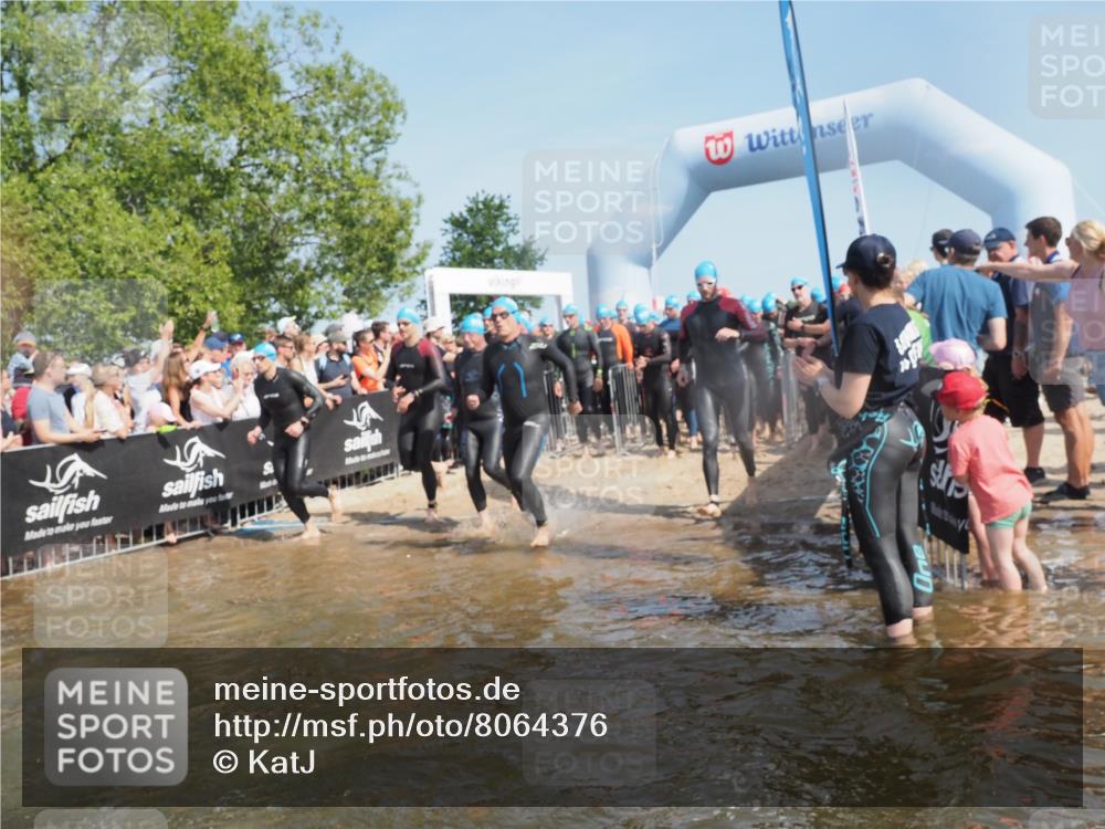 22.06.2025 - Viking Triathlon KatJ http://msf.ph/oto/8064376 22.06.2025 10:04:23 Schwimmen 115, 141, 142, 185, 195, 209, 239, 253, 276, 335, 377, 408, 419, 447, 493 meine-sportfotos.de