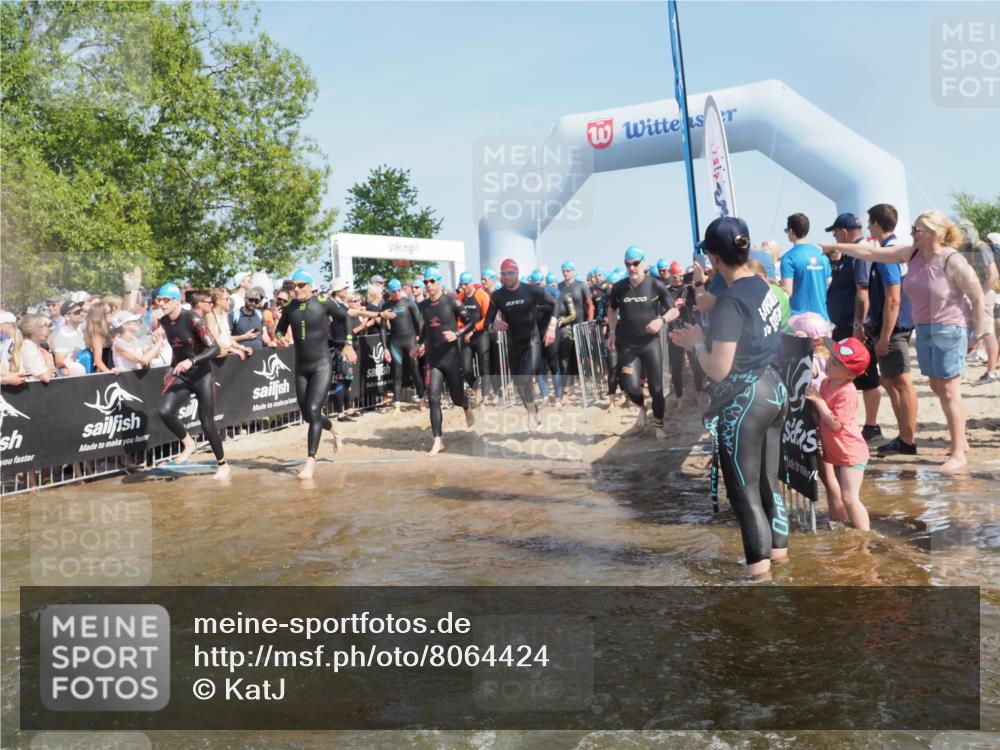 22.06.2025 - Viking Triathlon KatJ http://msf.ph/oto/8064424 22.06.2025 10:04:27 Schwimmen 115, 146, 195, 209, 239, 253, 335, 375, 377, 408, 419, 447, 457, 506, 629 meine-sportfotos.de