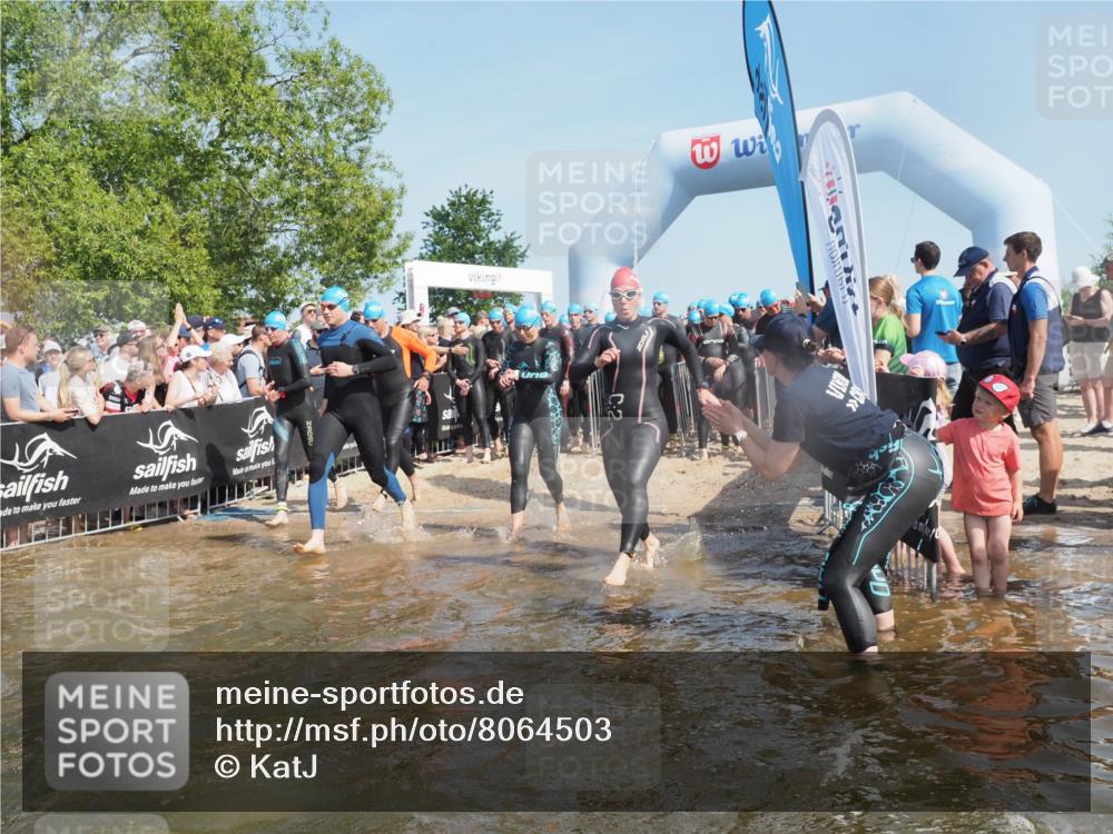 22.06.2025 - Viking Triathlon KatJ http://msf.ph/oto/8064503 22.06.2025 10:04:32 Schwimmen 146, 209, 238, 239, 327, 335, 375, 419, 447, 457, 482, 506, 514, 629, 662 meine-sportfotos.de