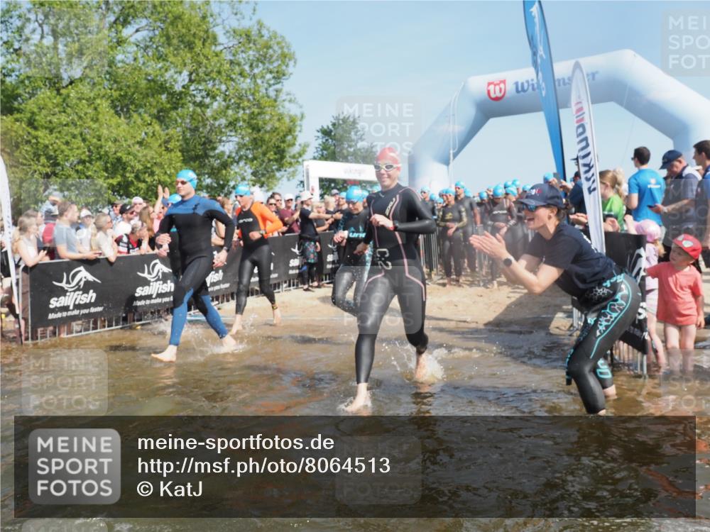 22.06.2025 - Viking Triathlon KatJ http://msf.ph/oto/8064513 22.06.2025 10:04:33 Schwimmen 146, 209, 238, 239, 327, 335, 375, 419, 447, 457, 482, 506, 514, 629, 662 meine-sportfotos.de