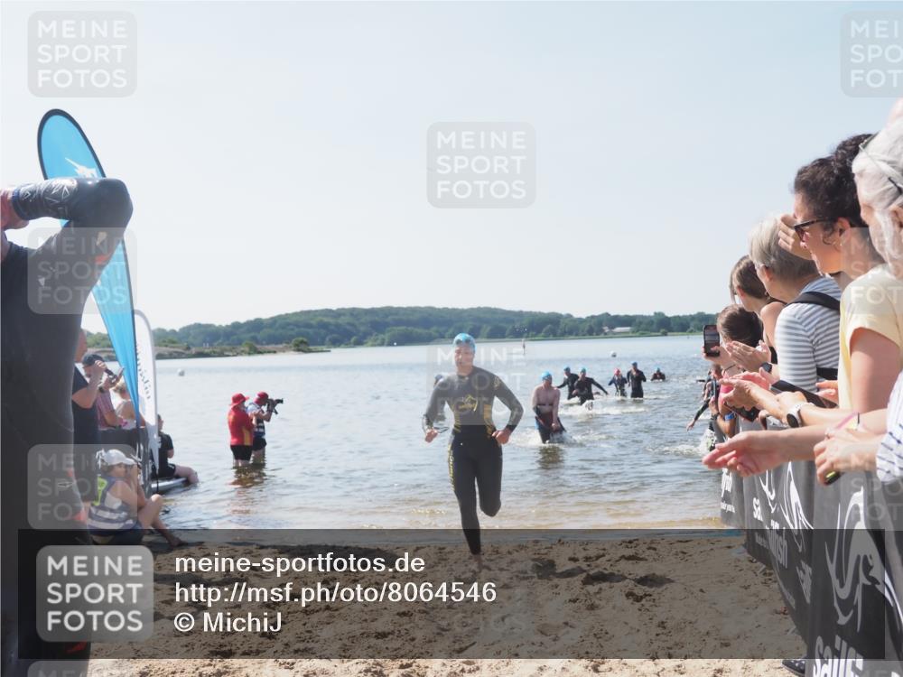 22.06.2025 - Viking Triathlon MichiJ http://msf.ph/oto/8064546 22.06.2025 10:28:55 Schwimmen 12, 15, 152, 200, 301, 310, 368, 384, 414, 443, 604, 628 meine-sportfotos.de