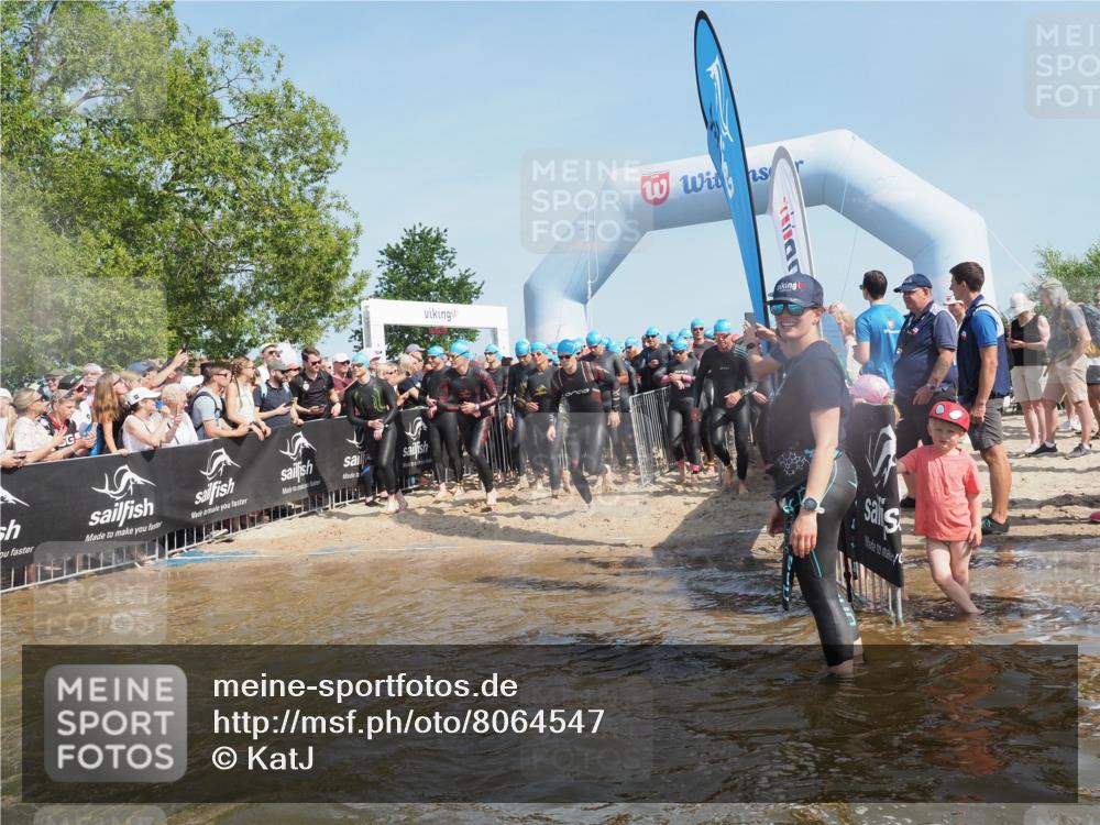 22.06.2025 - Viking Triathlon KatJ http://msf.ph/oto/8064547 22.06.2025 10:04:37 Schwimmen 55, 85, 146, 238, 245, 327, 375, 428, 457, 482, 506, 514, 550, 629, 662 meine-sportfotos.de