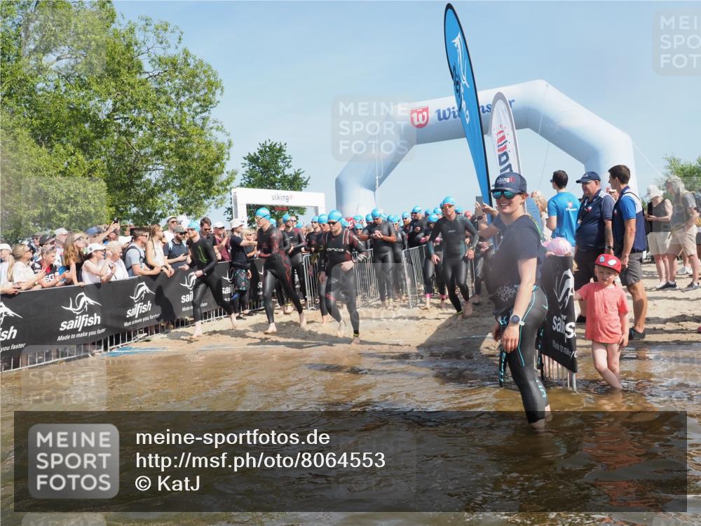 22.06.2025 - Viking Triathlon KatJ http://msf.ph/oto/8064553 22.06.2025 10:04:37 Schwimmen 55, 85, 146, 238, 245, 327, 375, 428, 457, 482, 506, 514, 550, 629, 662 meine-sportfotos.de