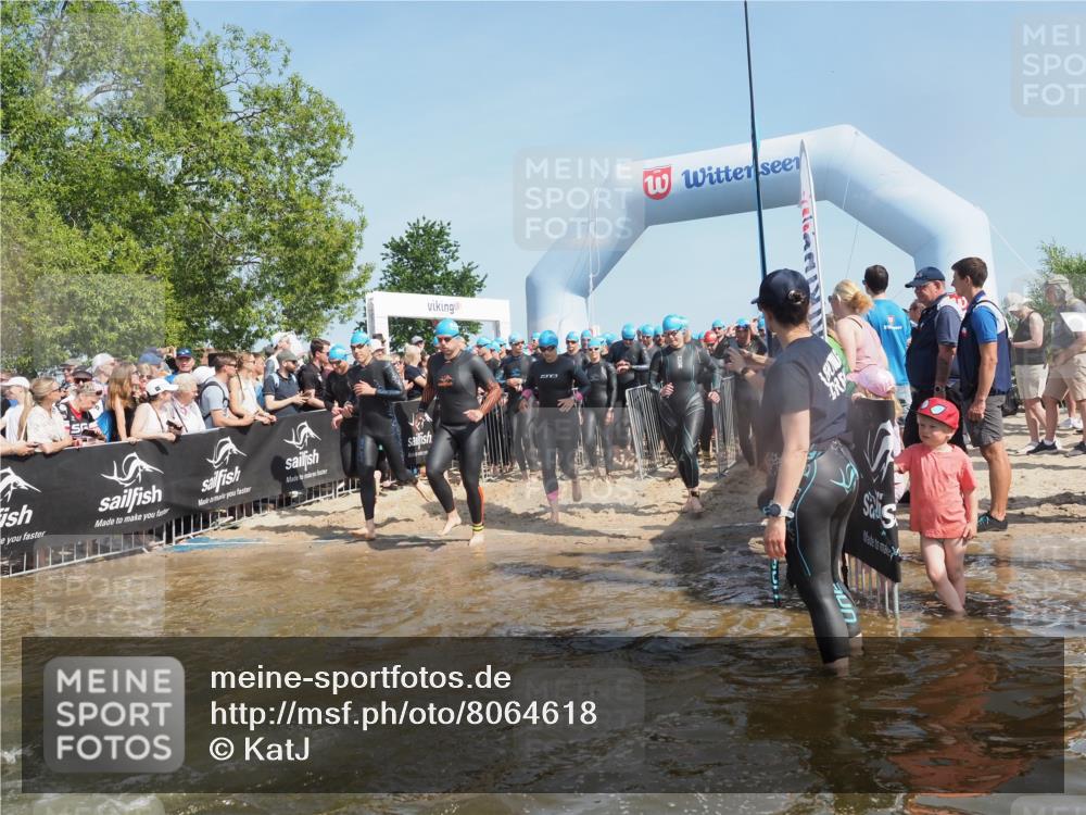 22.06.2025 - Viking Triathlon KatJ http://msf.ph/oto/8064618 22.06.2025 10:04:42 Schwimmen 55, 85, 86, 238, 245, 281, 312, 316, 327, 428, 482, 514, 515, 550, 662 meine-sportfotos.de