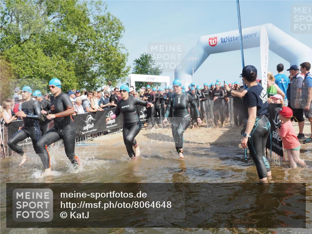 22.06.2025 - Viking Triathlon KatJ http://msf.ph/oto/8064648 22.06.2025 10:04:44 Schwimmen 29, 55, 70, 72, 85, 86, 245, 248, 281, 312, 316, 411, 428, 515, 550 meine-sportfotos.de