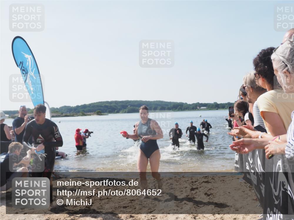 22.06.2025 - Viking Triathlon MichiJ http://msf.ph/oto/8064652 22.06.2025 10:29:07 Schwimmen 7, 12, 152, 200, 310, 384, 443, 458, 604, 628, 652 meine-sportfotos.de
