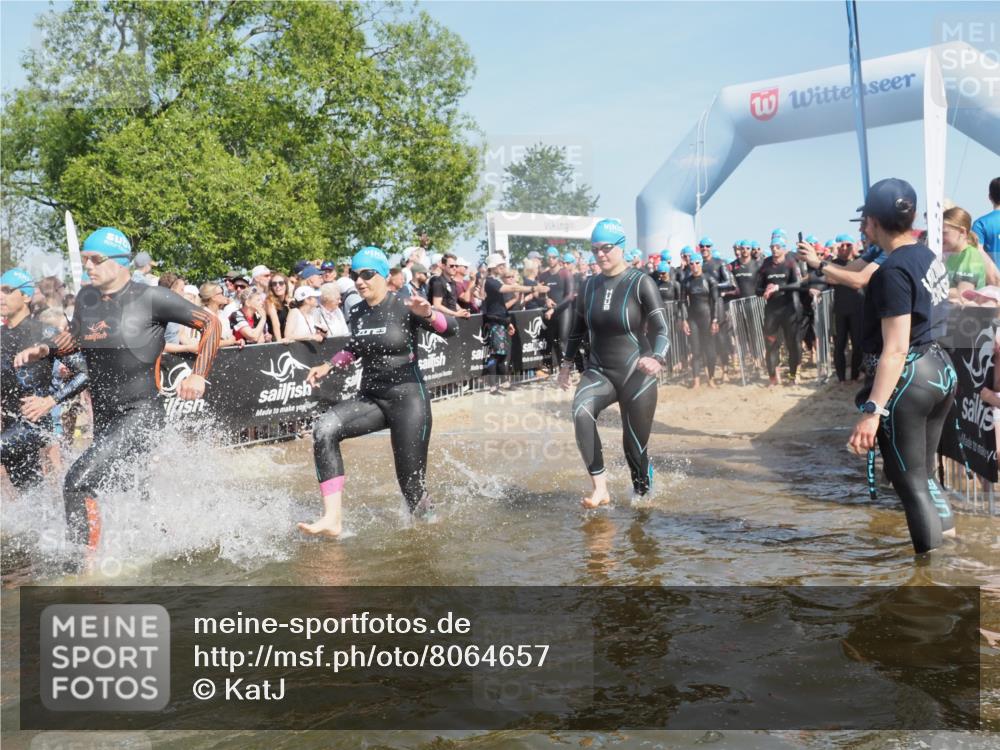 22.06.2025 - Viking Triathlon KatJ http://msf.ph/oto/8064657 22.06.2025 10:04:44 Schwimmen 29, 55, 70, 72, 85, 86, 245, 248, 281, 312, 316, 411, 428, 515, 550 meine-sportfotos.de