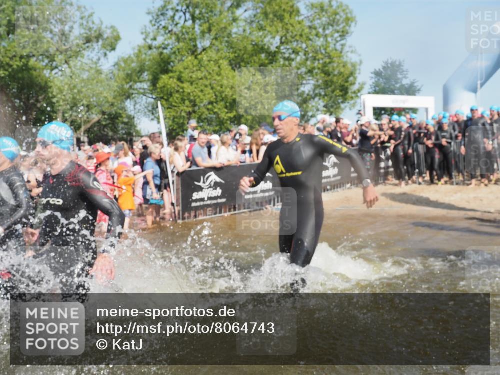 22.06.2025 - Viking Triathlon KatJ http://msf.ph/oto/8064743 22.06.2025 10:04:50 Schwimmen 29, 70, 72, 86, 248, 254, 281, 295, 312, 316, 394, 411, 509, 515, 527 meine-sportfotos.de