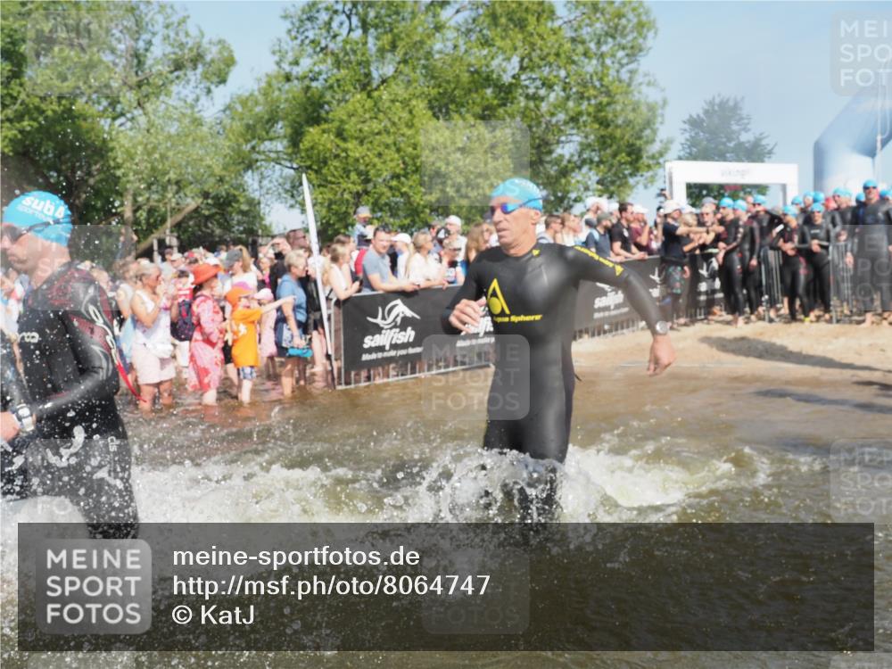 22.06.2025 - Viking Triathlon KatJ http://msf.ph/oto/8064747 22.06.2025 10:04:50 Schwimmen 29, 70, 72, 86, 248, 254, 281, 295, 312, 316, 394, 411, 509, 515, 527 meine-sportfotos.de