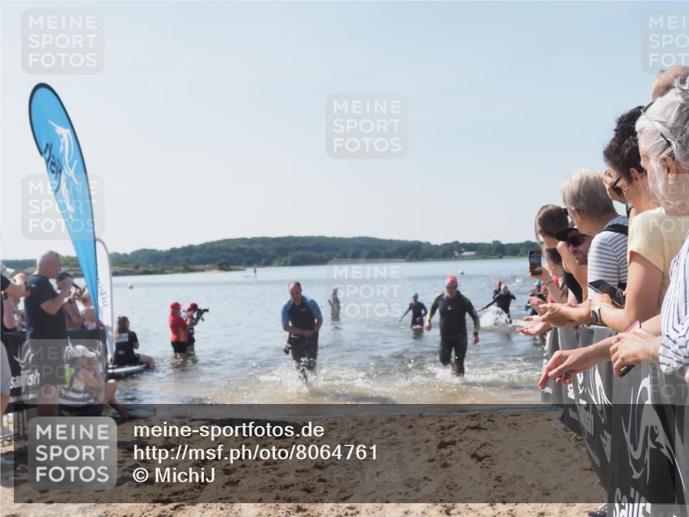 22.06.2025 - Viking Triathlon MichiJ http://msf.ph/oto/8064761 22.06.2025 10:29:20 Schwimmen 7, 11, 30, 33, 243, 458, 612, 652 meine-sportfotos.de