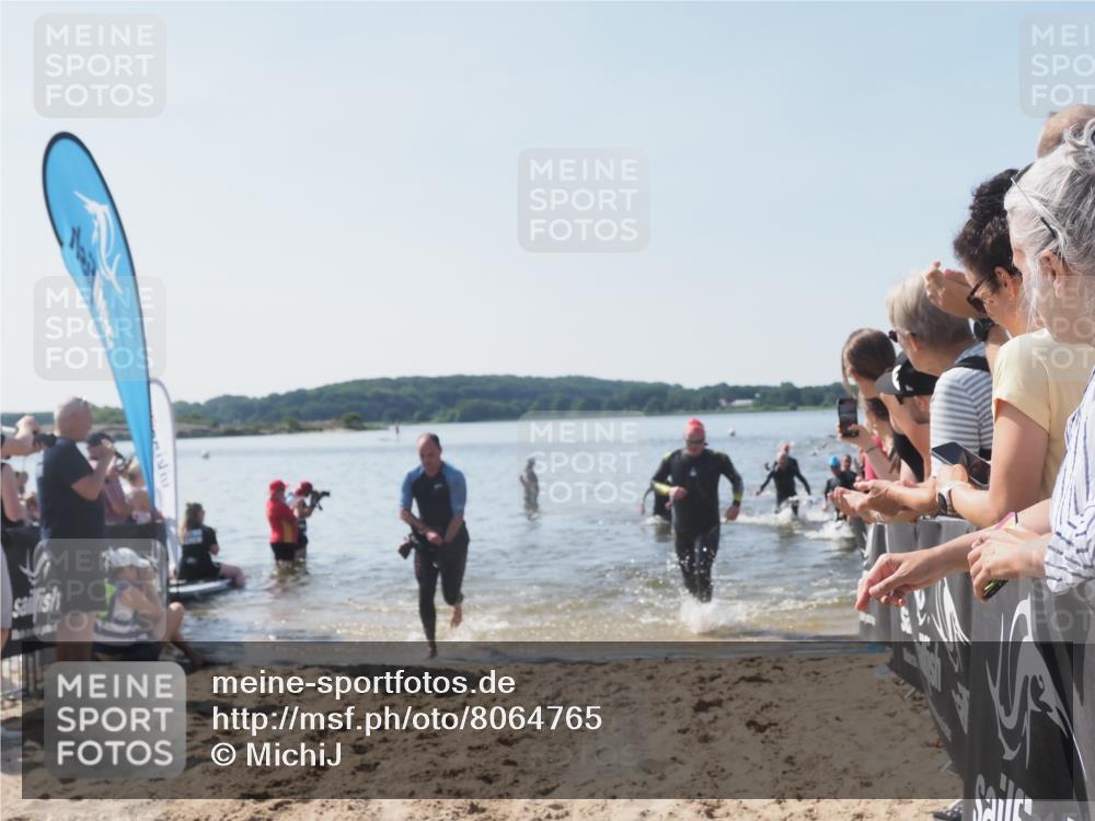 22.06.2025 - Viking Triathlon MichiJ http://msf.ph/oto/8064765 22.06.2025 10:29:21 Schwimmen 11, 30, 33, 243, 458, 612, 652 meine-sportfotos.de