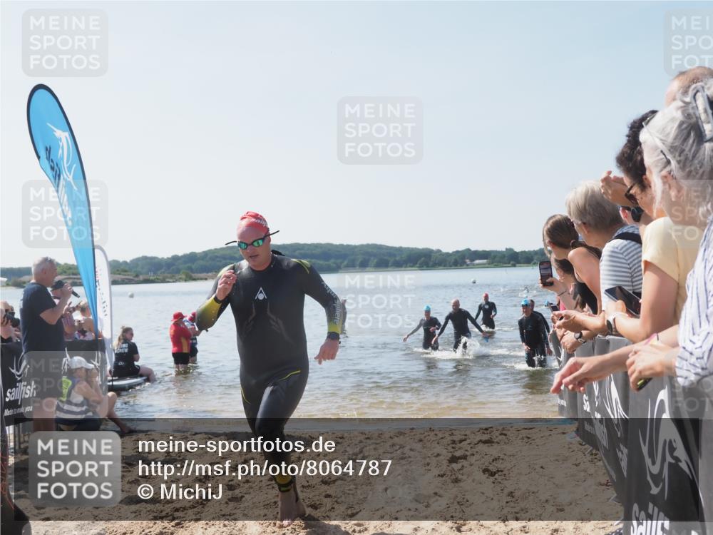 22.06.2025 - Viking Triathlon MichiJ http://msf.ph/oto/8064787 22.06.2025 10:29:24 Schwimmen 6, 11, 30, 33, 243, 458, 612, 652 meine-sportfotos.de