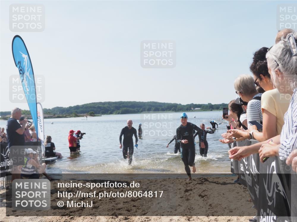 22.06.2025 - Viking Triathlon MichiJ http://msf.ph/oto/8064817 22.06.2025 10:29:27 Schwimmen 6, 11, 30, 33, 243, 612 meine-sportfotos.de