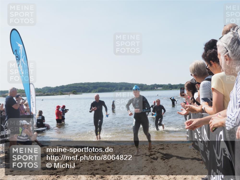 22.06.2025 - Viking Triathlon MichiJ http://msf.ph/oto/8064822 22.06.2025 10:29:28 Schwimmen 6, 11, 30, 33, 243, 612 meine-sportfotos.de