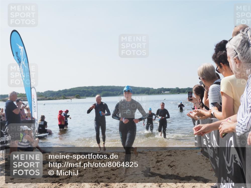 22.06.2025 - Viking Triathlon MichiJ http://msf.ph/oto/8064825 22.06.2025 10:29:28 Schwimmen 6, 11, 30, 33, 243, 612 meine-sportfotos.de