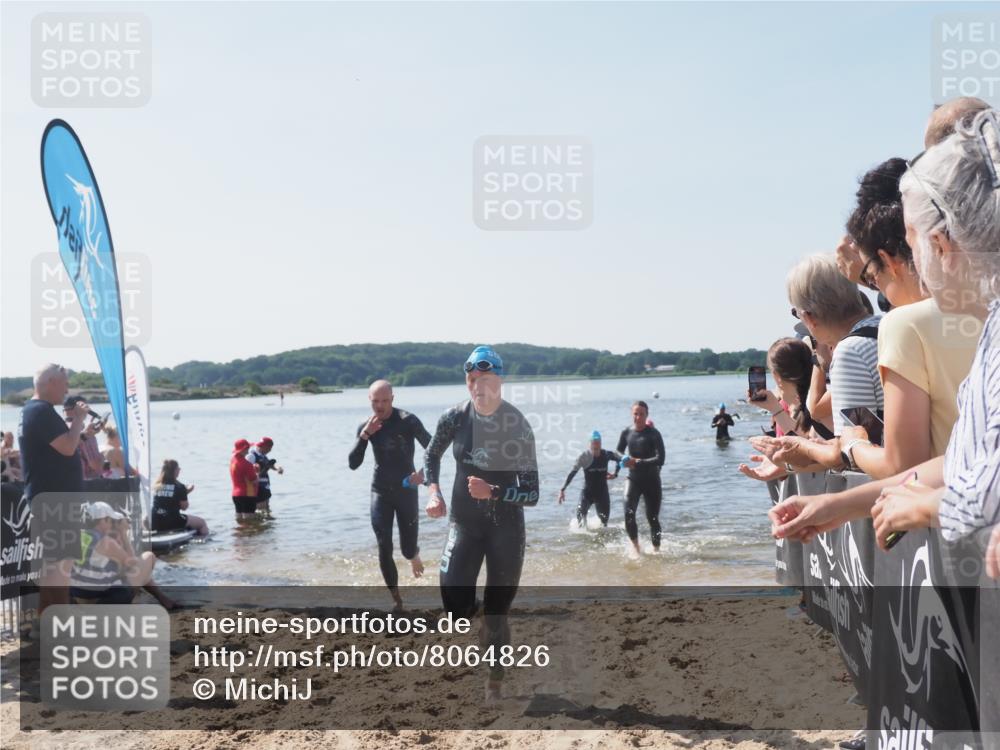 22.06.2025 - Viking Triathlon MichiJ http://msf.ph/oto/8064826 22.06.2025 10:29:28 Schwimmen 6, 11, 30, 33, 243, 612 meine-sportfotos.de