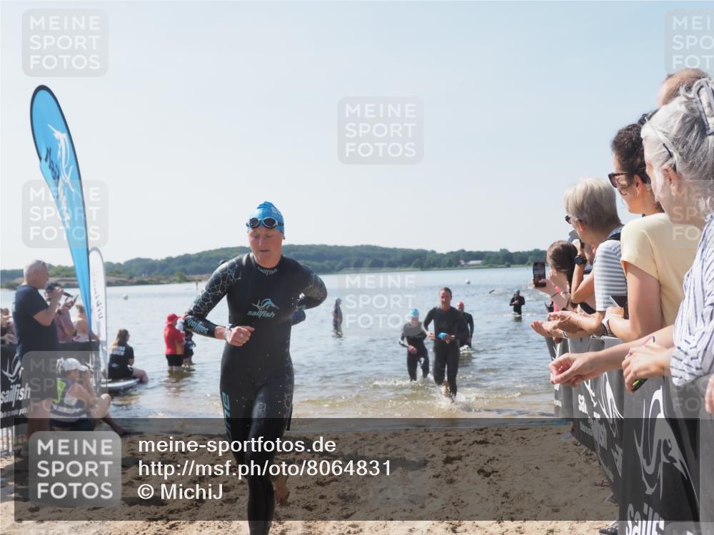 22.06.2025 - Viking Triathlon MichiJ http://msf.ph/oto/8064831 22.06.2025 10:29:29 Schwimmen 6, 11, 30, 33, 243, 612 meine-sportfotos.de