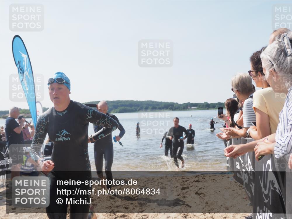 22.06.2025 - Viking Triathlon MichiJ http://msf.ph/oto/8064834 22.06.2025 10:29:29 Schwimmen 6, 11, 30, 33, 243, 612 meine-sportfotos.de