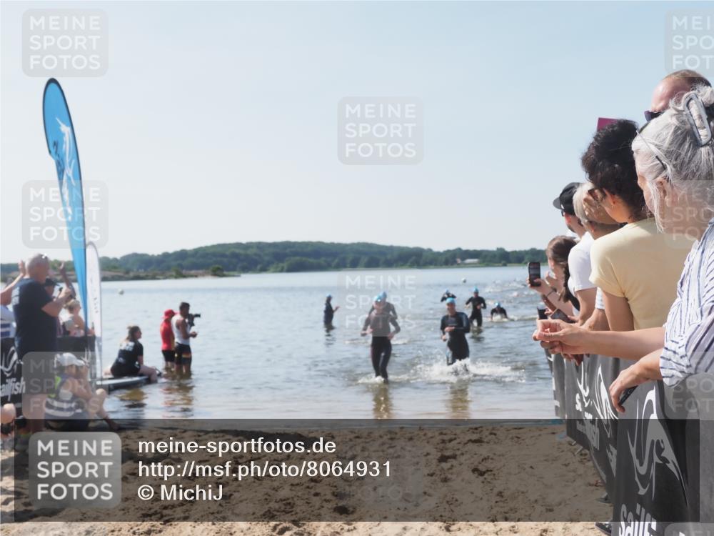 22.06.2025 - Viking Triathlon MichiJ http://msf.ph/oto/8064931 22.06.2025 10:30:00 Schwimmen 175, 203, 264, 299, 374, 473 meine-sportfotos.de