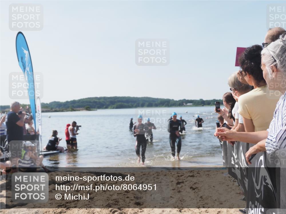 22.06.2025 - Viking Triathlon MichiJ http://msf.ph/oto/8064951 22.06.2025 10:30:02 Schwimmen 175, 203, 264, 299, 374, 473 meine-sportfotos.de