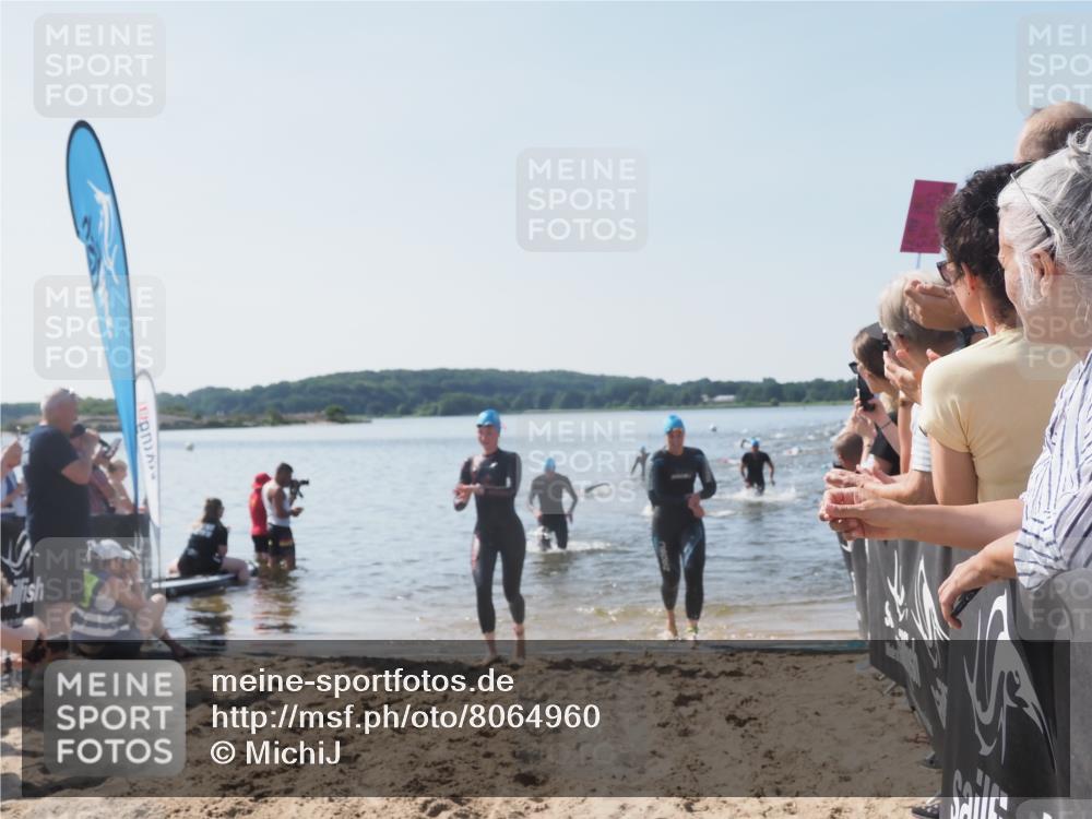 22.06.2025 - Viking Triathlon MichiJ http://msf.ph/oto/8064960 22.06.2025 10:30:03 Schwimmen 175, 203, 264, 299, 374, 473 meine-sportfotos.de