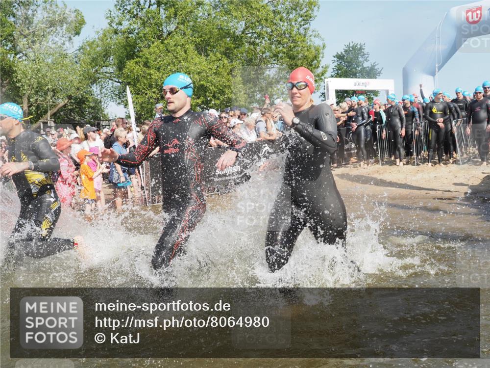 22.06.2025 - Viking Triathlon KatJ http://msf.ph/oto/8064980 22.06.2025 10:05:10 Schwimmen 94, 171, 172, 232, 291, 346, 386, 388, 389, 395, 407, 418, 500, 605, 627 meine-sportfotos.de