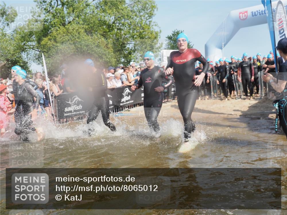 22.06.2025 - Viking Triathlon KatJ http://msf.ph/oto/8065012 22.06.2025 10:05:15 Schwimmen 57, 59, 61, 94, 138, 171, 172, 291, 346, 388, 389, 395, 418, 536, 627 meine-sportfotos.de