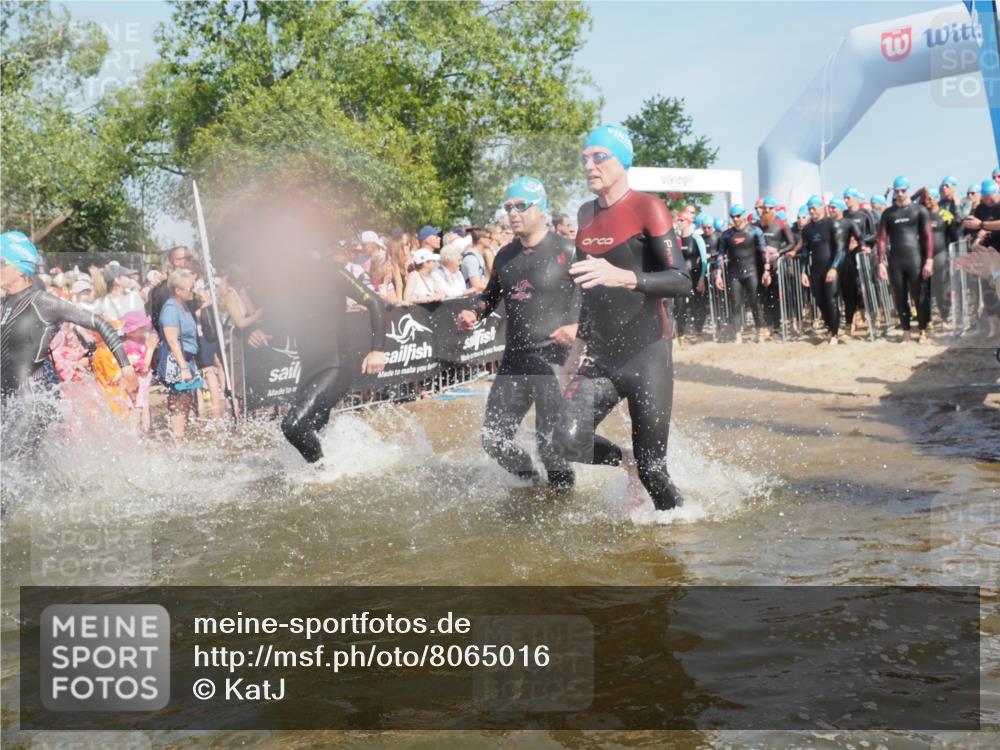 22.06.2025 - Viking Triathlon KatJ http://msf.ph/oto/8065016 22.06.2025 10:05:16 Schwimmen 57, 59, 61, 94, 138, 171, 172, 291, 346, 388, 389, 395, 418, 536, 627 meine-sportfotos.de