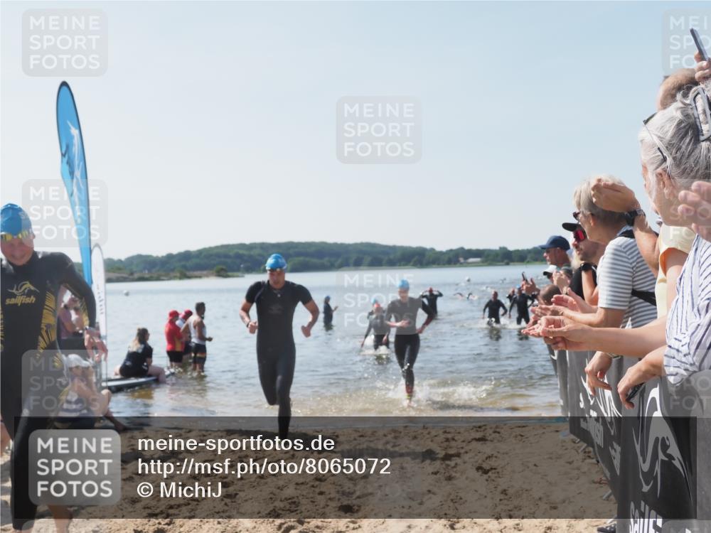 22.06.2025 - Viking Triathlon MichiJ http://msf.ph/oto/8065072 22.06.2025 10:30:15 Schwimmen 132, 175, 203, 374, 381, 491, 626, 643 meine-sportfotos.de