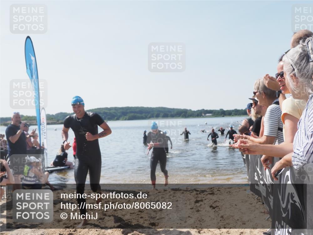 22.06.2025 - Viking Triathlon MichiJ http://msf.ph/oto/8065082 22.06.2025 10:30:16 Schwimmen 132, 175, 203, 374, 381, 491, 626, 643 meine-sportfotos.de