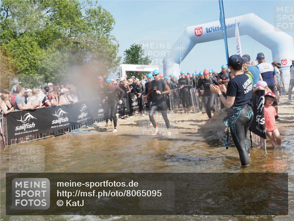 22.06.2025 - Viking Triathlon KatJ http://msf.ph/oto/8065095 22.06.2025 10:05:22 Schwimmen 57, 59, 61, 138, 171, 172, 228, 314, 346, 389, 418, 437, 536, 601, 655 meine-sportfotos.de