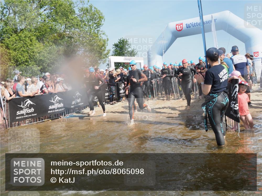 22.06.2025 - Viking Triathlon KatJ http://msf.ph/oto/8065098 22.06.2025 10:05:23 Schwimmen 57, 59, 61, 138, 171, 172, 228, 314, 346, 389, 418, 437, 536, 601, 655 meine-sportfotos.de