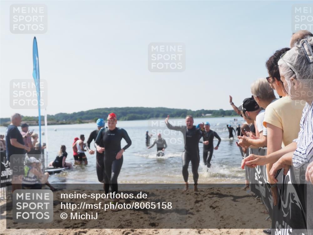 22.06.2025 - Viking Triathlon MichiJ http://msf.ph/oto/8065158 22.06.2025 10:30:25 Schwimmen 132, 381, 393, 491, 551, 626, 643 meine-sportfotos.de