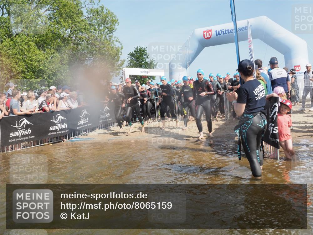 22.06.2025 - Viking Triathlon KatJ http://msf.ph/oto/8065159 22.06.2025 10:05:28 Schwimmen 57, 59, 61, 138, 150, 167, 181, 228, 314, 437, 536, 538, 601, 603, 654, 655 meine-sportfotos.de