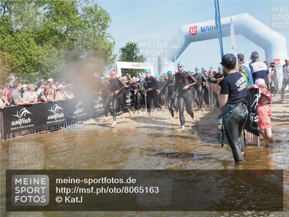 22.06.2025 - Viking Triathlon KatJ http://msf.ph/oto/8065163 22.06.2025 10:05:28 Schwimmen 57, 59, 61, 138, 150, 167, 181, 228, 314, 437, 536, 538, 601, 603, 654, 655 meine-sportfotos.de