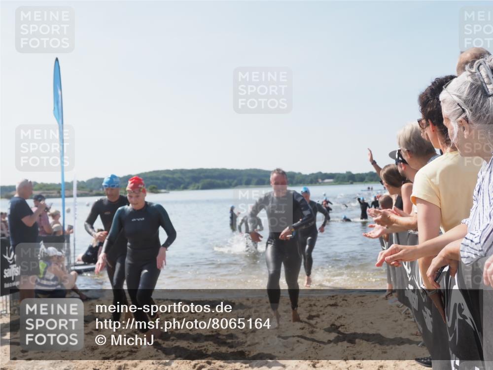 22.06.2025 - Viking Triathlon MichiJ http://msf.ph/oto/8065164 22.06.2025 10:30:25 Schwimmen 132, 381, 393, 491, 551, 626, 643 meine-sportfotos.de