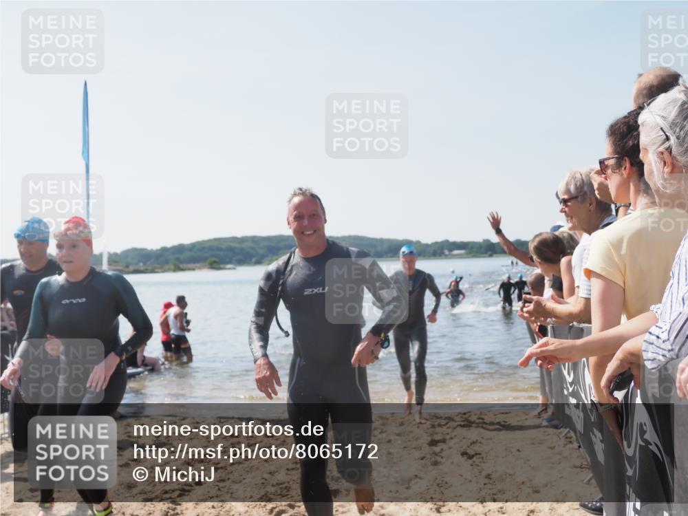 22.06.2025 - Viking Triathlon MichiJ http://msf.ph/oto/8065172 22.06.2025 10:30:26 Schwimmen 132, 381, 393, 491, 551, 626, 643 meine-sportfotos.de