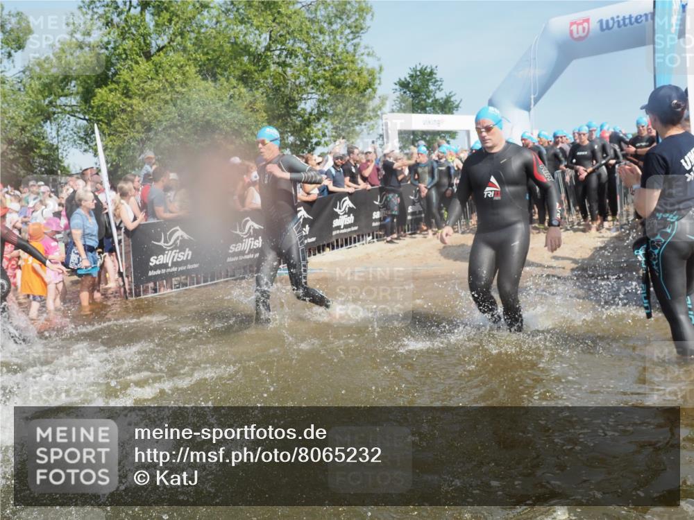 22.06.2025 - Viking Triathlon KatJ http://msf.ph/oto/8065232 22.06.2025 10:05:35 Schwimmen 22, 65, 83, 150, 167, 181, 210, 361, 439, 462, 511, 538, 553, 603, 654 meine-sportfotos.de