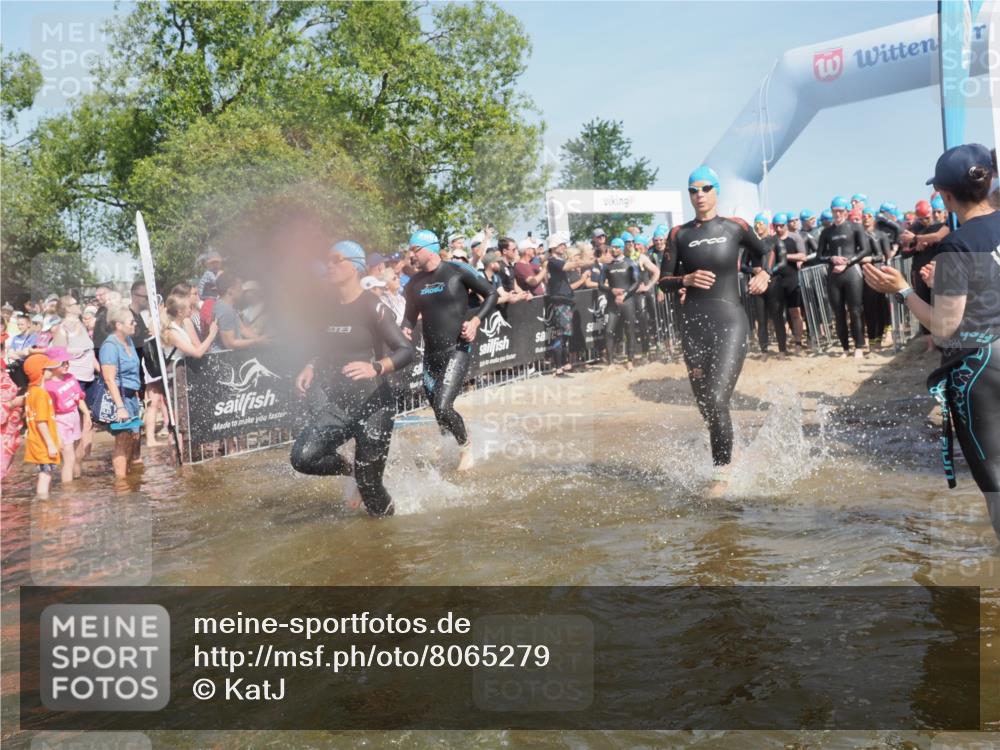 22.06.2025 - Viking Triathlon KatJ http://msf.ph/oto/8065279 22.06.2025 10:05:38 Schwimmen 22, 65, 83, 135, 150, 167, 181, 194, 210, 361, 379, 439, 462, 511, 517, 538, 553, 603, 653, 654 meine-sportfotos.de