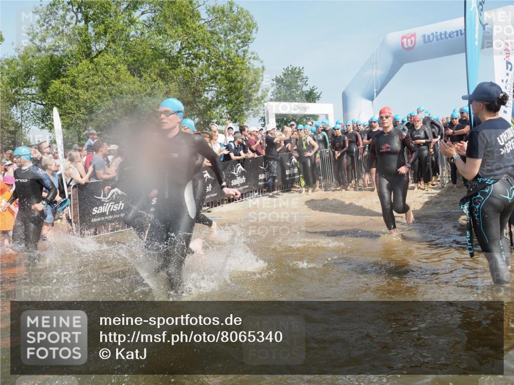 22.06.2025 - Viking Triathlon KatJ http://msf.ph/oto/8065340 22.06.2025 10:05:43 Schwimmen 22, 65, 83, 135, 194, 210, 361, 379, 439, 462, 511, 517, 553, 653 meine-sportfotos.de