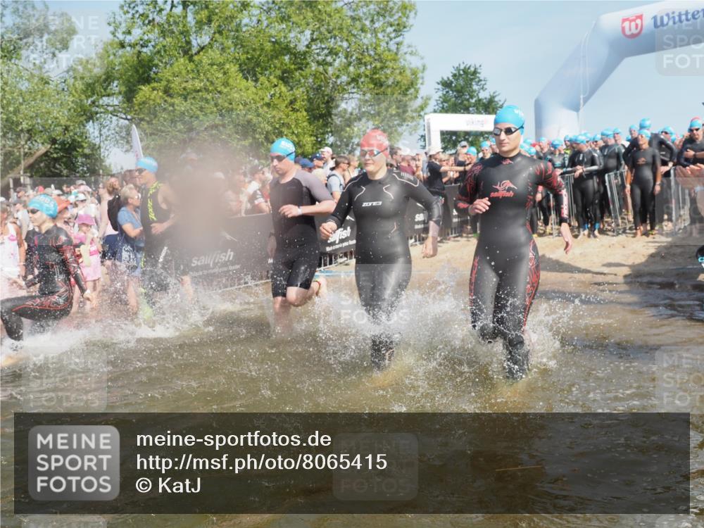 22.06.2025 - Viking Triathlon KatJ http://msf.ph/oto/8065415 22.06.2025 10:05:49 Schwimmen 68, 128, 135, 194, 211, 275, 379, 397, 441, 442, 465, 517, 530, 633, 653 meine-sportfotos.de