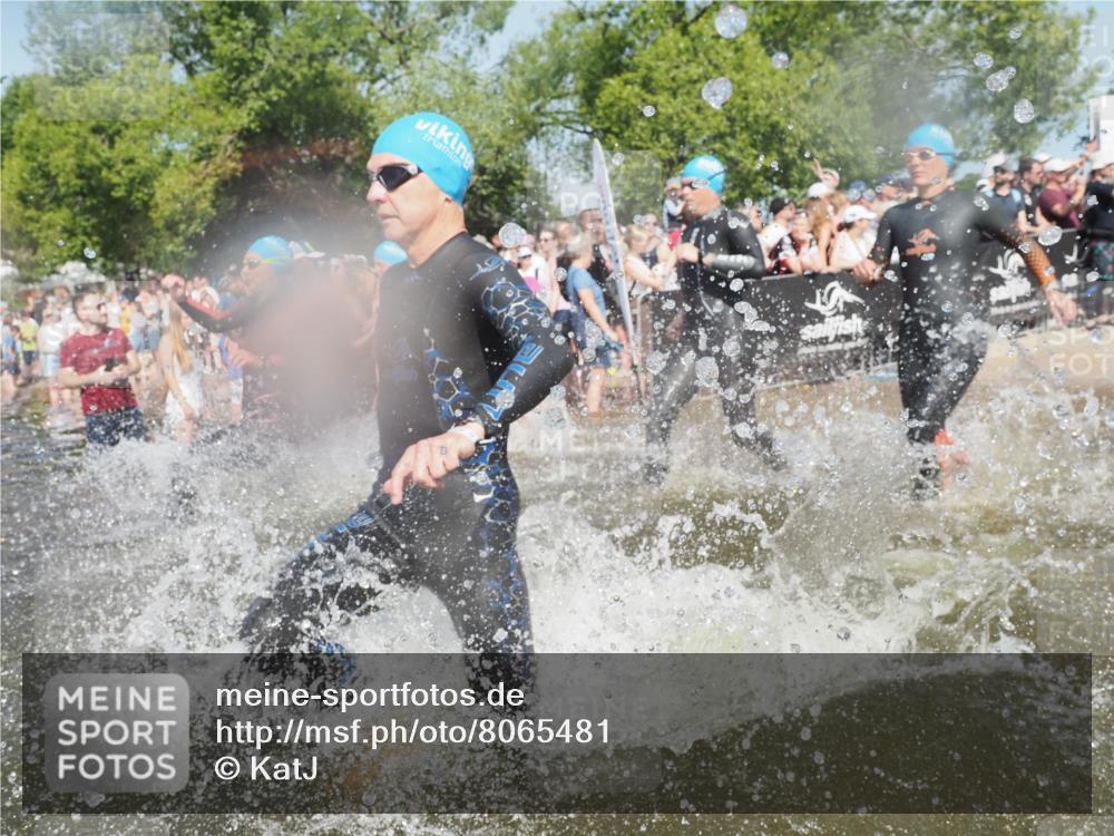22.06.2025 - Viking Triathlon KatJ http://msf.ph/oto/8065481 22.06.2025 10:05:55 Schwimmen 68, 128, 169, 211, 269, 275, 397, 441, 442, 460, 465, 530, 633, 644 meine-sportfotos.de
