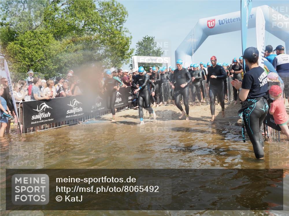 22.06.2025 - Viking Triathlon KatJ http://msf.ph/oto/8065492 22.06.2025 10:05:59 Schwimmen 68, 128, 144, 169, 249, 269, 275, 390, 397, 441, 442, 460, 465, 489, 508, 644 meine-sportfotos.de