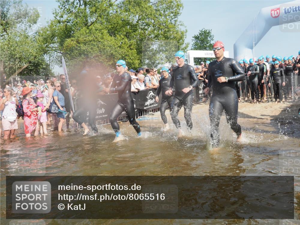 22.06.2025 - Viking Triathlon KatJ http://msf.ph/oto/8065516 22.06.2025 10:06:00 Schwimmen 68, 144, 169, 249, 269, 390, 397, 441, 442, 460, 465, 489, 508, 644 meine-sportfotos.de