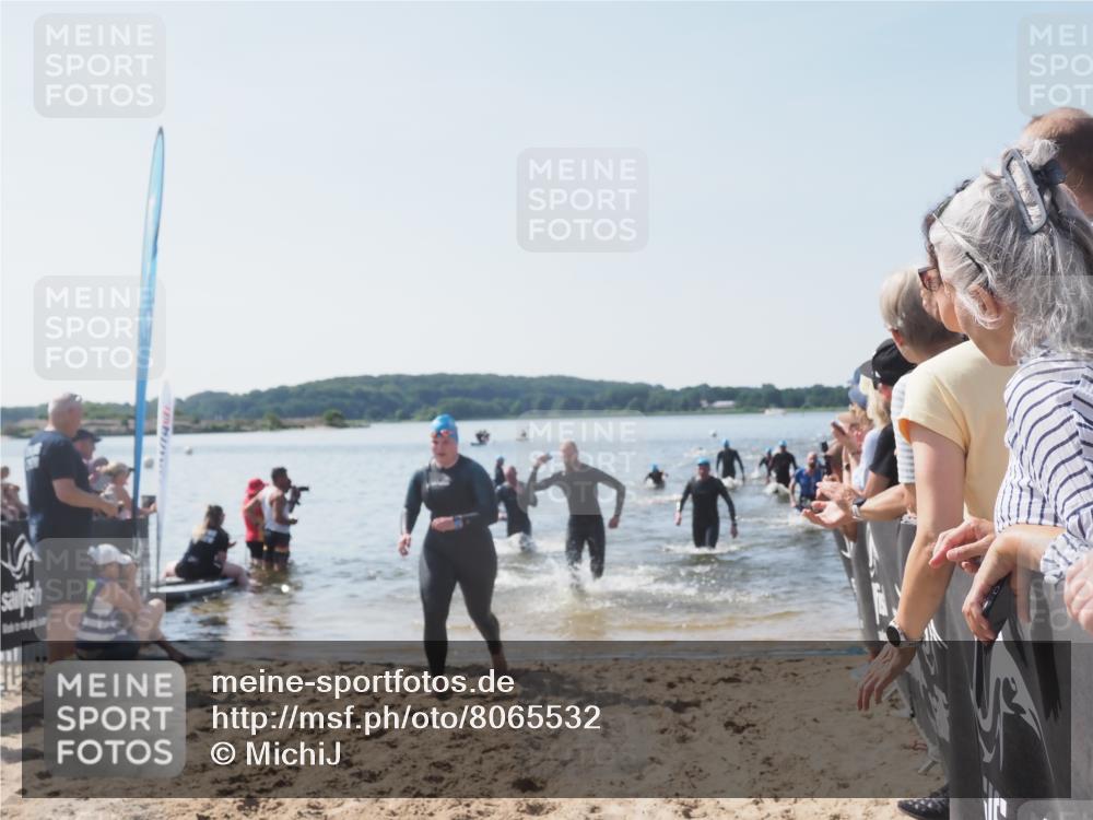 22.06.2025 - Viking Triathlon MichiJ http://msf.ph/oto/8065532 22.06.2025 10:31:30 Schwimmen 3, 8, 137, 158, 236, 311, 340, 469, 613, 648 meine-sportfotos.de