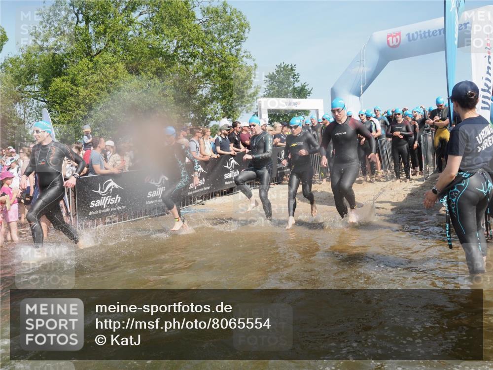 22.06.2025 - Viking Triathlon KatJ http://msf.ph/oto/8065554 22.06.2025 10:06:04 Schwimmen 144, 169, 249, 269, 390, 460, 489, 508, 644 meine-sportfotos.de