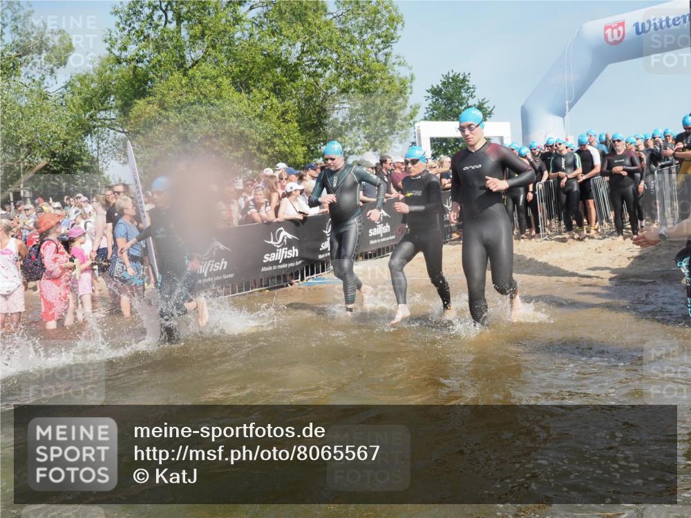 22.06.2025 - Viking Triathlon KatJ http://msf.ph/oto/8065567 22.06.2025 10:06:04 Schwimmen 144, 169, 249, 269, 390, 460, 489, 508, 644 meine-sportfotos.de