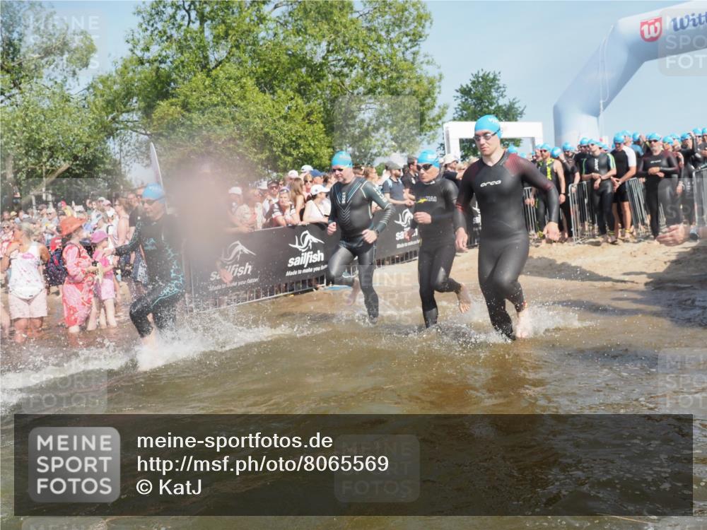 22.06.2025 - Viking Triathlon KatJ http://msf.ph/oto/8065569 22.06.2025 10:06:04 Schwimmen 144, 169, 249, 269, 390, 460, 489, 508, 644 meine-sportfotos.de