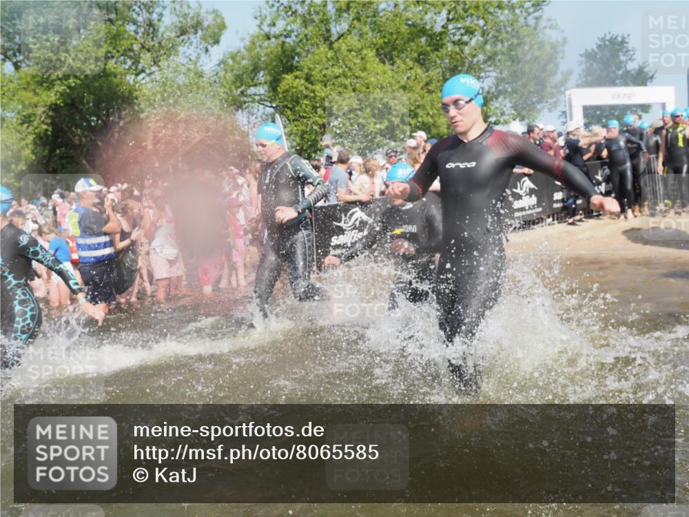 22.06.2025 - Viking Triathlon KatJ http://msf.ph/oto/8065585 22.06.2025 10:06:05 Schwimmen 41, 144, 169, 249, 266, 269, 325, 390, 446, 460, 489, 508, 644 meine-sportfotos.de